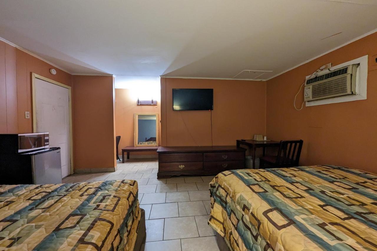 Economy 2* Kingsville