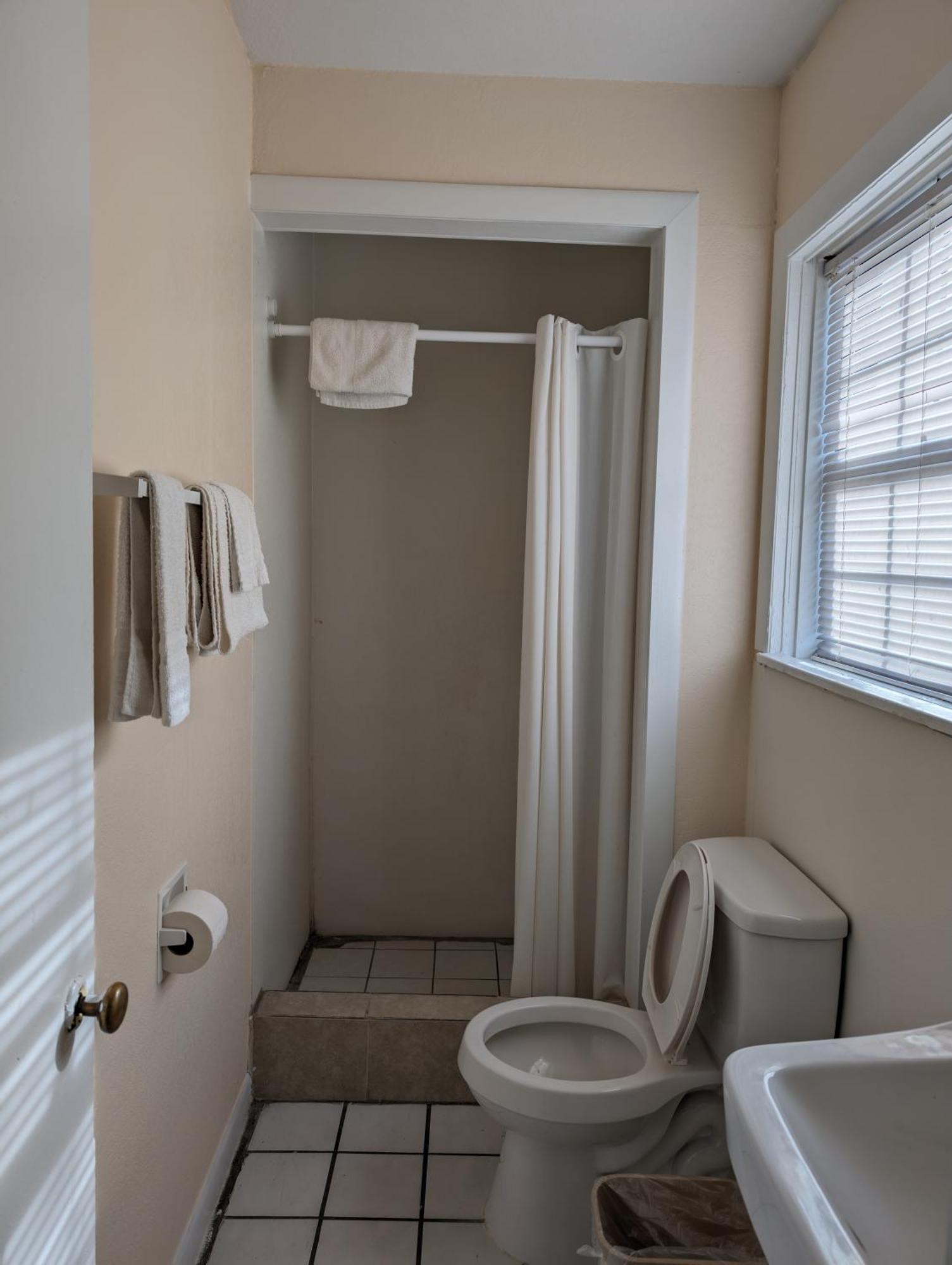 Hotel Economy Kingsville