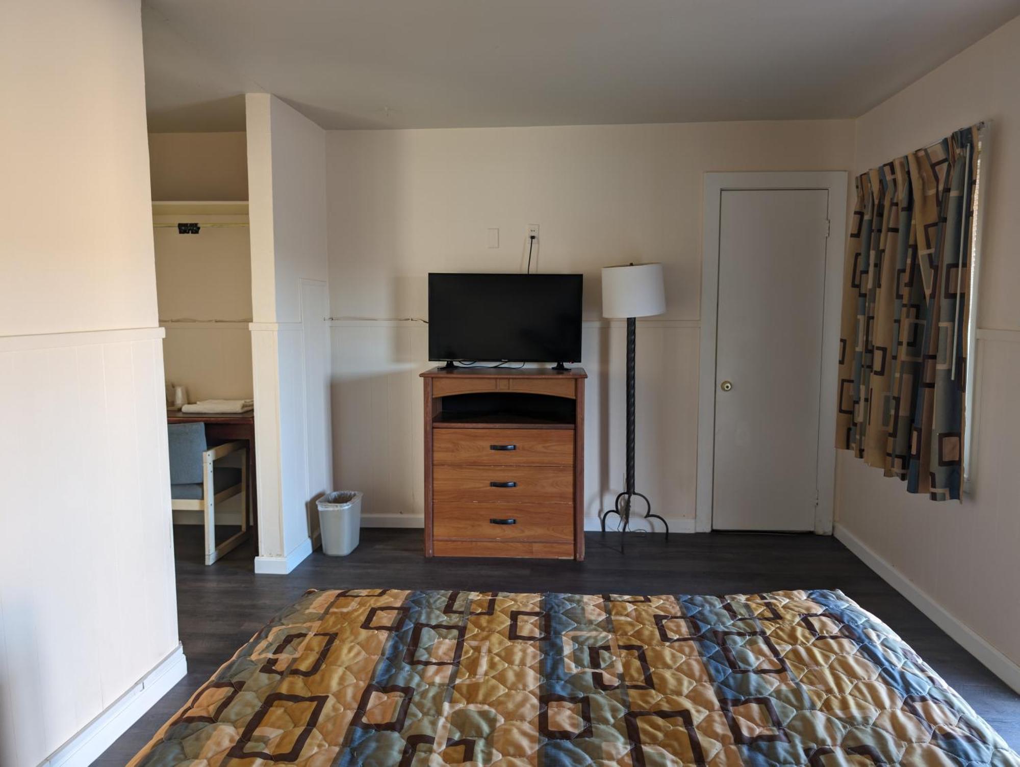 Economy Hotel