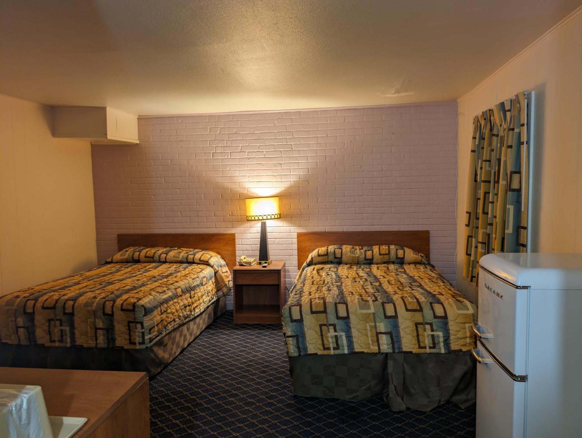 Economy 2* Kingsville